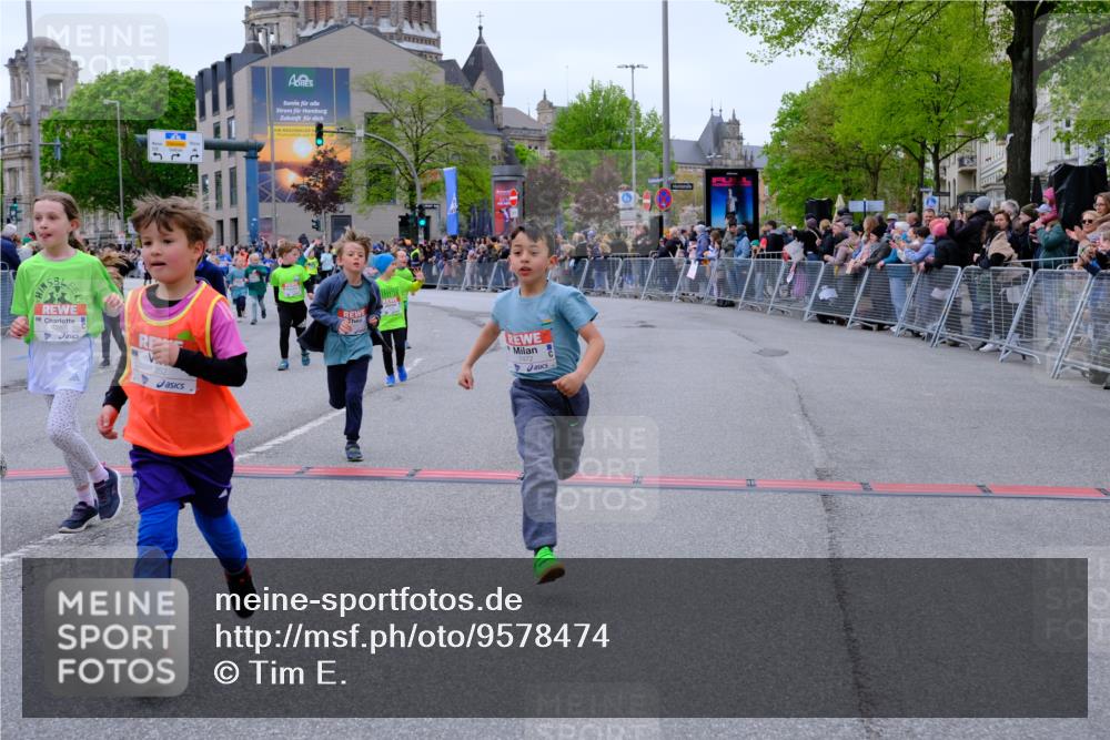 25.04.2026 - Das Zehntel Tim E. http://msf.ph/oto/9578474 25.04.2026 11:03:50 Ziel 5020, 5028, 5246, 5335, 5337, 5349, 5615, 5625, 5716, 5908, 6459, 6463, 6468, 6472, 6487, 6490, 6789, 6959, 7022, 7032, 7034, 7039, 7041, 7044, 7063, 7069, 7084, 7279, 7287, 7290, 7348, 7352, 7437, 7462, 7472, 7499, 7515, 7768 meine-sportfotos.de