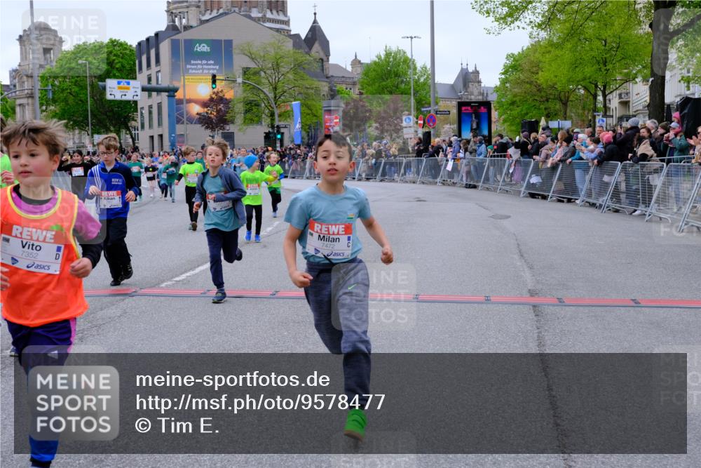 25.04.2026 - Das Zehntel Tim E. http://msf.ph/oto/9578477 25.04.2026 11:03:51 Ziel 5020, 5028, 5246, 5615, 5625, 5716, 6459, 6463, 6468, 6472, 6487, 6490, 6789, 6959, 7022, 7032, 7034, 7039, 7041, 7044, 7063, 7069, 7084, 7279, 7287, 7290, 7348, 7352, 7437, 7450, 7462, 7472, 7499, 7515, 7768 meine-sportfotos.de