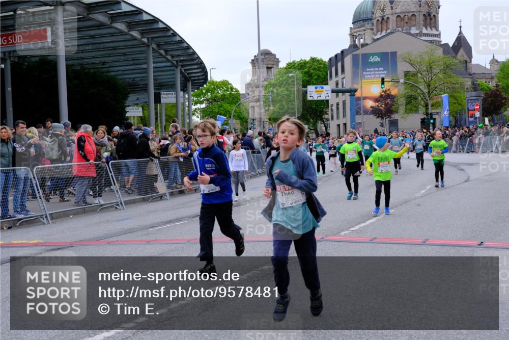 25.04.2026 - Das Zehntel Tim E. http://msf.ph/oto/9578481 25.04.2026 11:03:52 Ziel 5020, 5028, 5246, 5615, 5625, 5716, 6468, 6472, 6487, 6490, 6789, 6959, 7022, 7032, 7039, 7044, 7063, 7069, 7084, 7279, 7287, 7290, 7348, 7352, 7437, 7449, 7450, 7462, 7472, 7499, 7515, 7768, 7864 meine-sportfotos.de