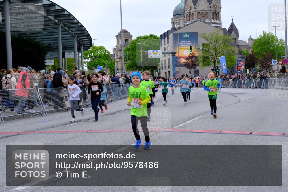 25.04.2026 - Das Zehntel Tim E. http://msf.ph/oto/9578486 25.04.2026 11:03:54 Ziel 5020, 5028, 5246, 6487, 6490, 6560, 6789, 6959, 7022, 7032, 7039, 7044, 7287, 7290, 7348, 7352, 7437, 7449, 7450, 7458, 7462, 7470, 7472, 7499, 7515, 7768, 7822, 7847, 7864 meine-sportfotos.de