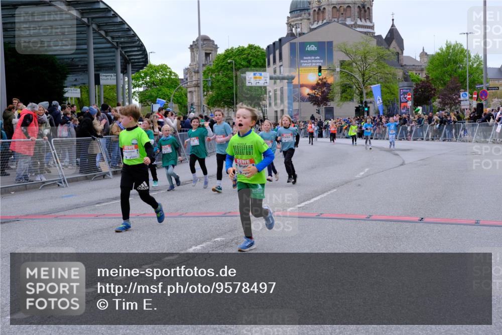 25.04.2026 - Das Zehntel Tim E. http://msf.ph/oto/9578497 25.04.2026 11:03:56 Ziel 5246, 6487, 6490, 6560, 6789, 6959, 7022, 7032, 7039, 7044, 7287, 7290, 7348, 7352, 7437, 7449, 7450, 7458, 7462, 7470, 7472, 7649, 7768, 7822, 7847, 7864 meine-sportfotos.de
