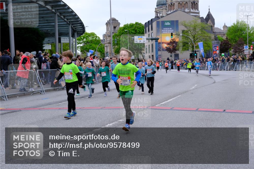 25.04.2026 - Das Zehntel Tim E. http://msf.ph/oto/9578499 25.04.2026 11:03:56 Ziel 5246, 6487, 6490, 6560, 6789, 6959, 7022, 7032, 7039, 7044, 7287, 7290, 7348, 7352, 7437, 7449, 7450, 7458, 7462, 7470, 7472, 7649, 7768, 7822, 7847, 7864 meine-sportfotos.de