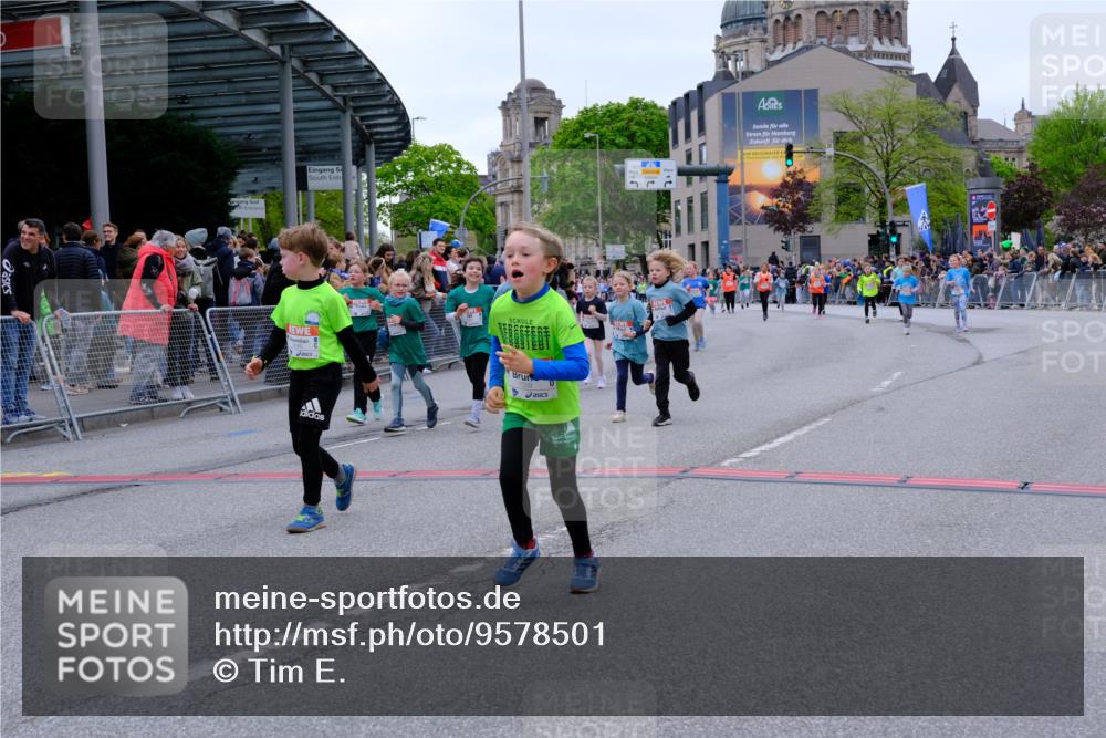 25.04.2026 - Das Zehntel Tim E. http://msf.ph/oto/9578501 25.04.2026 11:03:56 Ziel 5246, 6487, 6490, 6560, 6789, 6959, 7022, 7032, 7039, 7044, 7287, 7290, 7348, 7352, 7437, 7449, 7450, 7458, 7462, 7470, 7472, 7649, 7768, 7822, 7847, 7864 meine-sportfotos.de