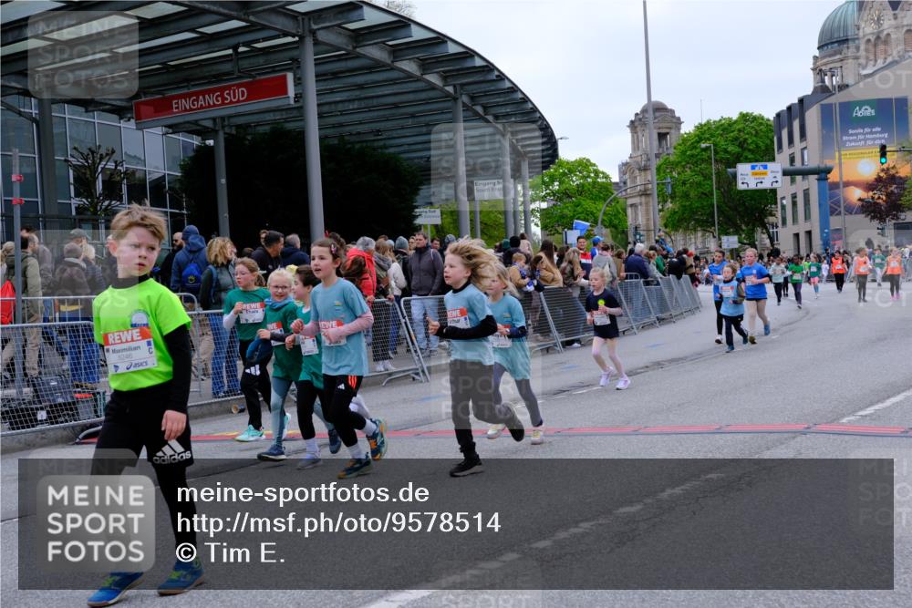 25.04.2026 - Das Zehntel Tim E. http://msf.ph/oto/9578514 25.04.2026 11:03:58 Ziel 5246, 6346, 6368, 6487, 6490, 6560, 6789, 6794, 6808, 6959, 7022, 7032, 7437, 7449, 7450, 7458, 7462, 7470, 7649, 7822, 7847, 7864 meine-sportfotos.de