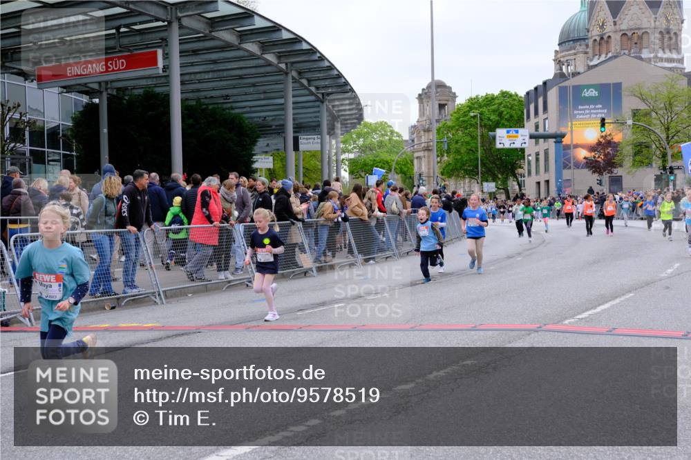 25.04.2026 - Das Zehntel Tim E. http://msf.ph/oto/9578519 25.04.2026 11:03:59 Ziel 5246, 5846, 6346, 6368, 6487, 6490, 6560, 6794, 6808, 7022, 7032, 7449, 7450, 7458, 7470, 7649, 7822, 7847, 7864 meine-sportfotos.de