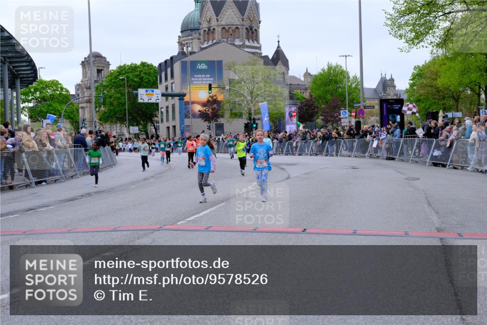 25.04.2026 - Das Zehntel Tim E. http://msf.ph/oto/9578526 25.04.2026 11:04:02 Ziel 5246, 5846, 6271, 6346, 6368, 6487, 6490, 6560, 6794, 6808, 7032, 7449, 7450, 7458, 7470, 7649, 7822, 7847, 7864 meine-sportfotos.de