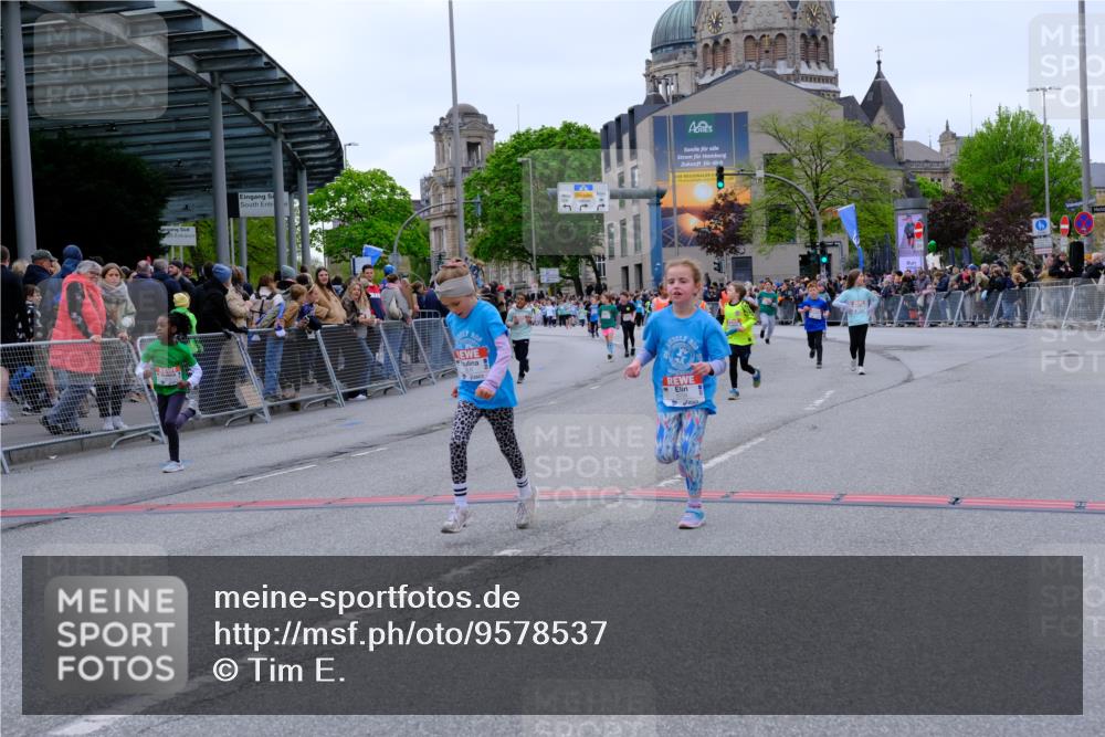 25.04.2026 - Das Zehntel Tim E. http://msf.ph/oto/9578537 25.04.2026 11:04:03 Ziel 5846, 5974, 6271, 6346, 6368, 6560, 6794, 6808, 7449, 7450, 7458, 7470, 7649, 7822, 7847, 7864 meine-sportfotos.de