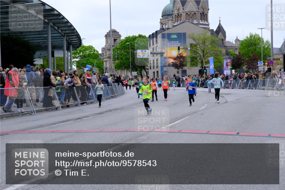 25.04.2026 - Das Zehntel Tim E. http://msf.ph/oto/9578543 25.04.2026 11:04:05 Ziel 5846, 5974, 6271, 6346, 6368, 6560, 6794, 6808, 7099, 7458, 7470, 7649, 7817, 7822, 7847 meine-sportfotos.de
