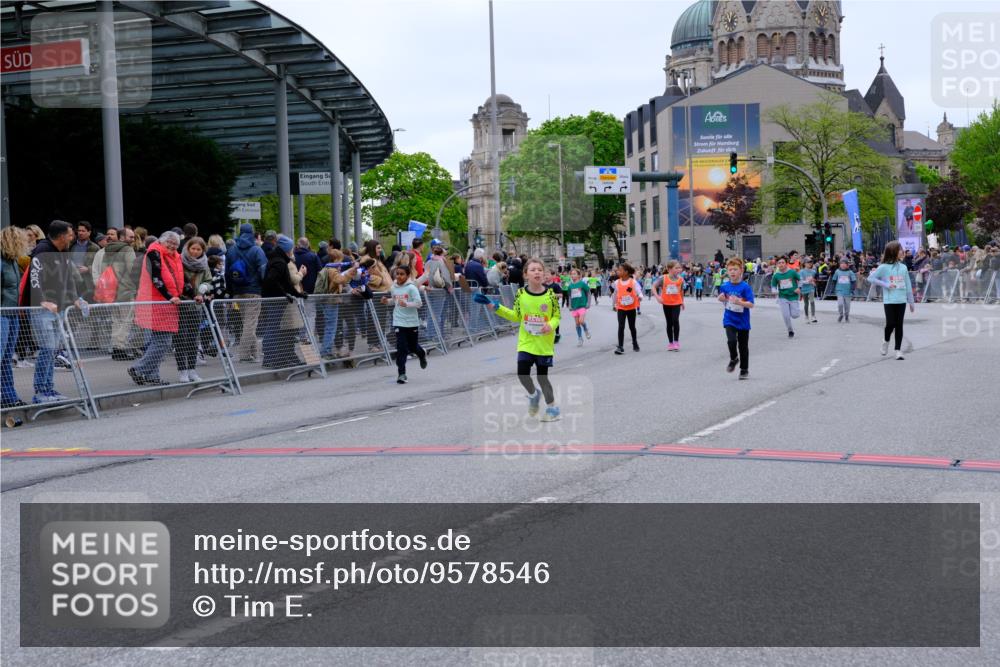 25.04.2026 - Das Zehntel Tim E. http://msf.ph/oto/9578546 25.04.2026 11:04:06 Ziel 5846, 5974, 6271, 6272, 6346, 6368, 6560, 6794, 6808, 7099, 7649, 7817 meine-sportfotos.de