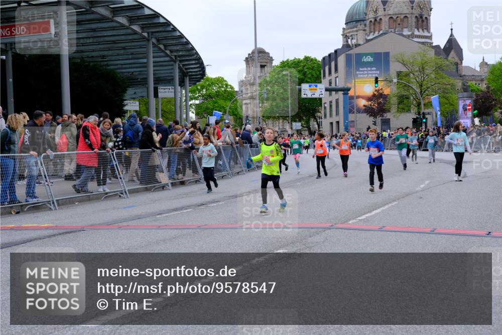25.04.2026 - Das Zehntel Tim E. http://msf.ph/oto/9578547 25.04.2026 11:04:06 Ziel 5846, 5974, 6271, 6272, 6346, 6368, 6560, 6794, 6808, 7099, 7649, 7817 meine-sportfotos.de