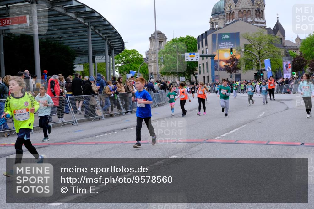 25.04.2026 - Das Zehntel Tim E. http://msf.ph/oto/9578560 25.04.2026 11:04:08 Ziel 5846, 5974, 6271, 6272, 6346, 6368, 6612, 6794, 6808, 7099, 7355, 7367, 7649, 7766, 7817 meine-sportfotos.de