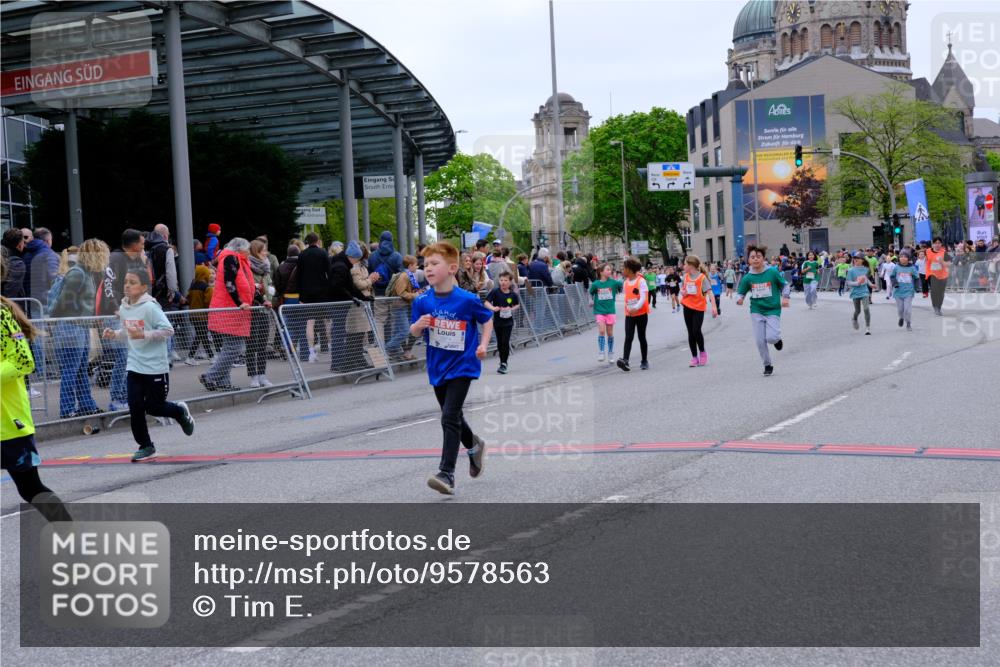 25.04.2026 - Das Zehntel Tim E. http://msf.ph/oto/9578563 25.04.2026 11:04:09 Ziel 5846, 5974, 6271, 6272, 6346, 6368, 6612, 6794, 6808, 7099, 7355, 7367, 7766, 7817 meine-sportfotos.de