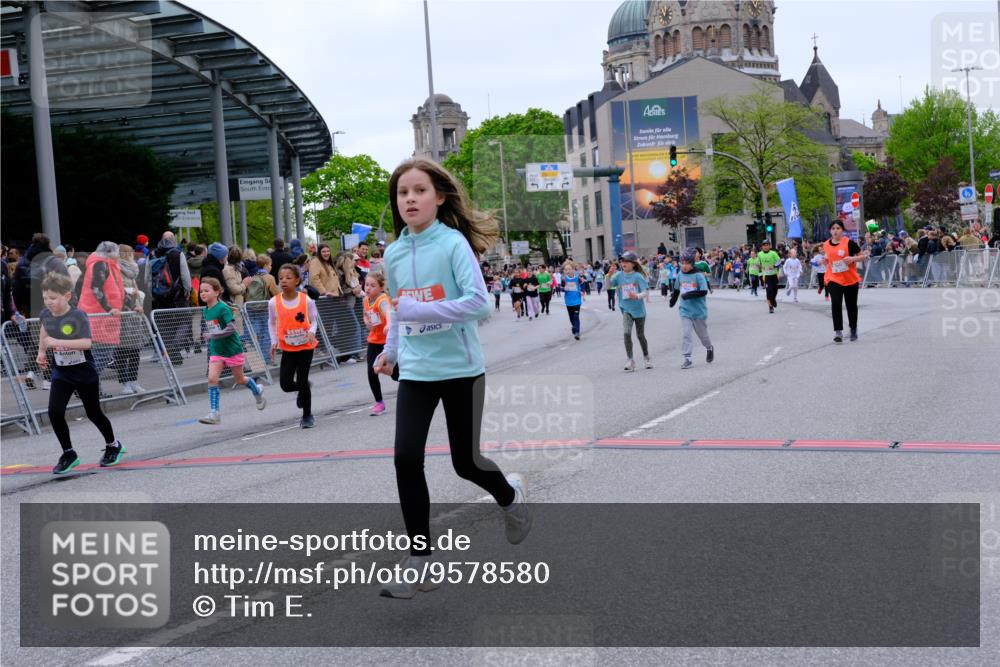 25.04.2026 - Das Zehntel Tim E. http://msf.ph/oto/9578580 25.04.2026 11:04:12 Ziel 5965, 5974, 6271, 6272, 6612, 7099, 7355, 7367, 7404, 7446, 7481, 7766, 7817 meine-sportfotos.de