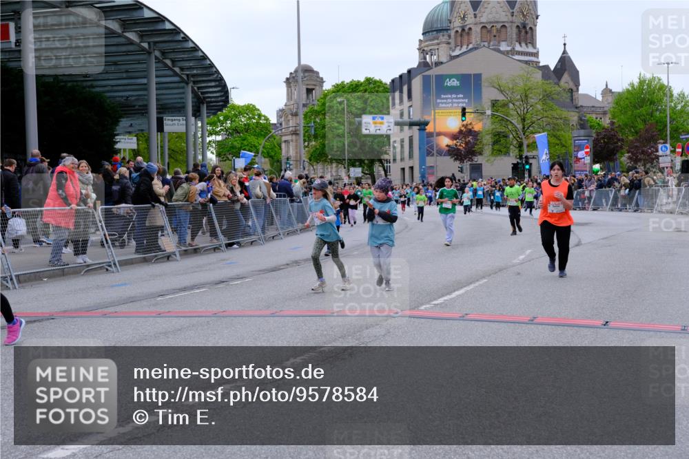 25.04.2026 - Das Zehntel Tim E. http://msf.ph/oto/9578584 25.04.2026 11:04:14 Ziel 5917, 5965, 5974, 6271, 6272, 6612, 7099, 7274, 7355, 7367, 7404, 7446, 7481, 7766, 7817 meine-sportfotos.de