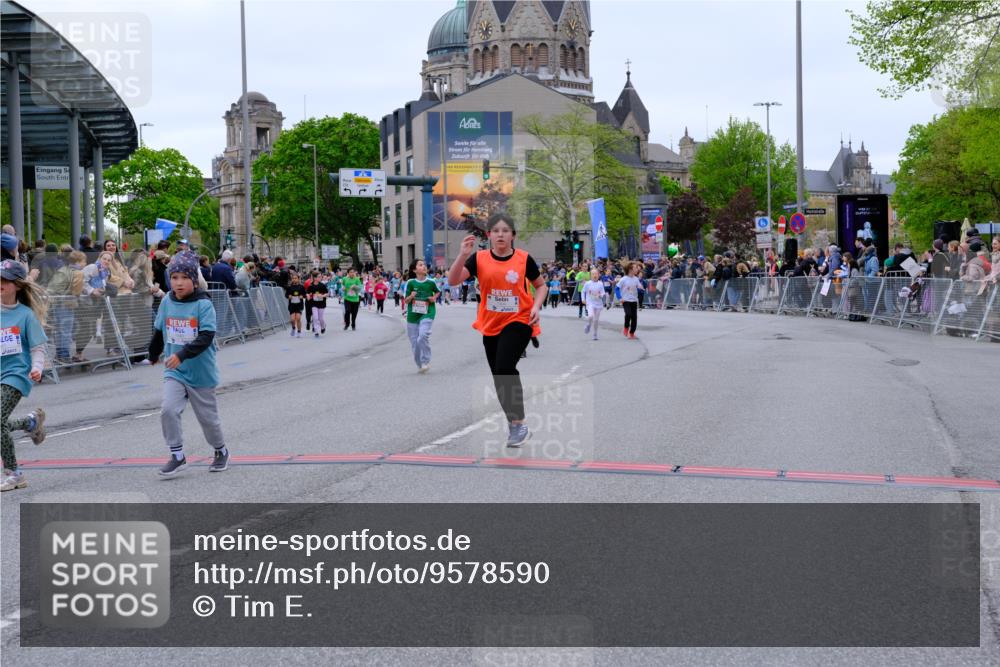 25.04.2026 - Das Zehntel Tim E. http://msf.ph/oto/9578590 25.04.2026 11:04:15 Ziel 5917, 5965, 5974, 6272, 6612, 7099, 7274, 7355, 7367, 7404, 7446, 7481, 7766, 7817 meine-sportfotos.de