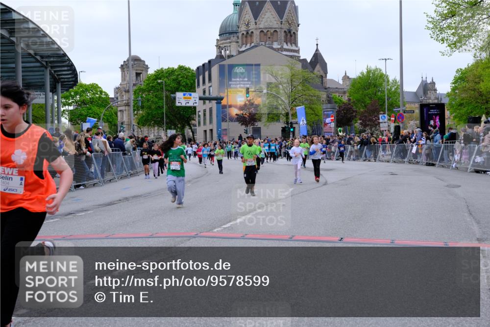 25.04.2026 - Das Zehntel Tim E. http://msf.ph/oto/9578599 25.04.2026 11:04:17 Ziel 5043, 5044, 5917, 5965, 6272, 6612, 7274, 7355, 7367, 7404, 7446, 7481, 7766, 7817 meine-sportfotos.de