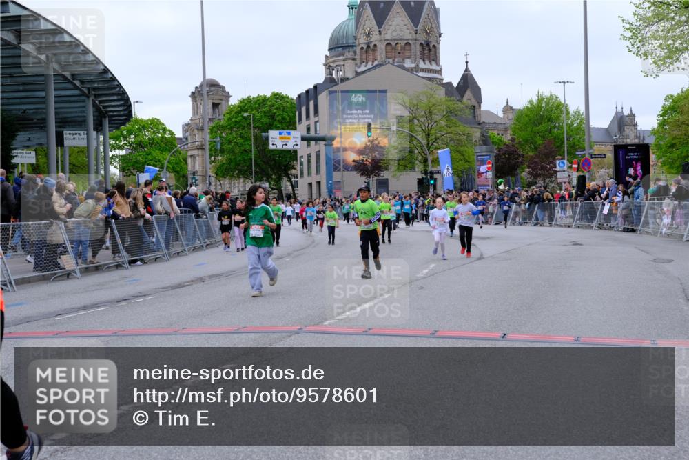 25.04.2026 - Das Zehntel Tim E. http://msf.ph/oto/9578601 25.04.2026 11:04:17 Ziel 5043, 5044, 5917, 5965, 6272, 6612, 7274, 7355, 7367, 7404, 7446, 7481, 7766, 7817 meine-sportfotos.de