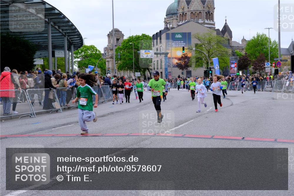 25.04.2026 - Das Zehntel Tim E. http://msf.ph/oto/9578607 25.04.2026 11:04:18 Ziel 5043, 5044, 5917, 5965, 6272, 6612, 7274, 7344, 7355, 7367, 7404, 7446, 7481, 7766 meine-sportfotos.de