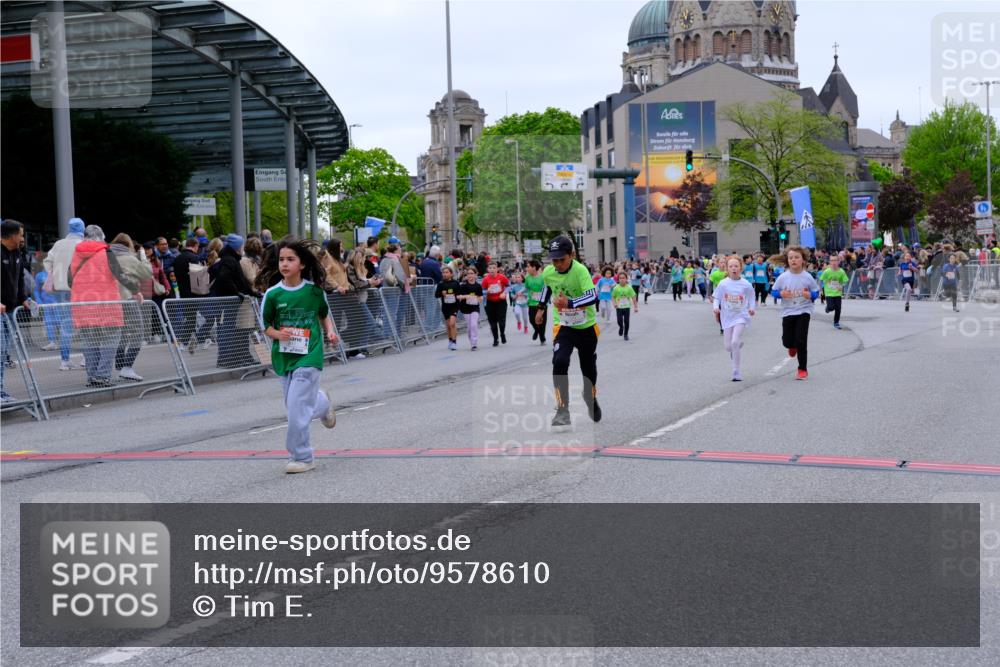 25.04.2026 - Das Zehntel Tim E. http://msf.ph/oto/9578610 25.04.2026 11:04:19 Ziel 5043, 5044, 5917, 5965, 6110, 6612, 7143, 7274, 7344, 7355, 7367, 7404, 7446, 7481, 7766 meine-sportfotos.de