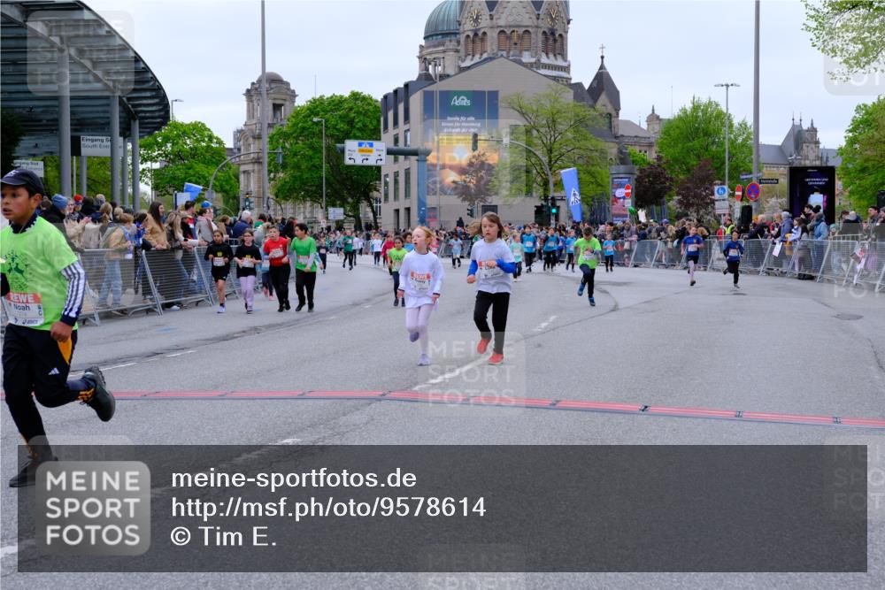 25.04.2026 - Das Zehntel Tim E. http://msf.ph/oto/9578614 25.04.2026 11:04:20 Ziel 5043, 5044, 5334, 5356, 5917, 5965, 6110, 6977, 6979, 7026, 7143, 7274, 7344, 7355, 7367, 7404, 7446, 7481, 7766, 8069 meine-sportfotos.de