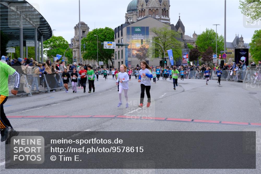 25.04.2026 - Das Zehntel Tim E. http://msf.ph/oto/9578615 25.04.2026 11:04:20 Ziel 5043, 5044, 5334, 5356, 5917, 5965, 6110, 6977, 6979, 7026, 7143, 7274, 7344, 7355, 7367, 7404, 7446, 7481, 7766, 8069 meine-sportfotos.de