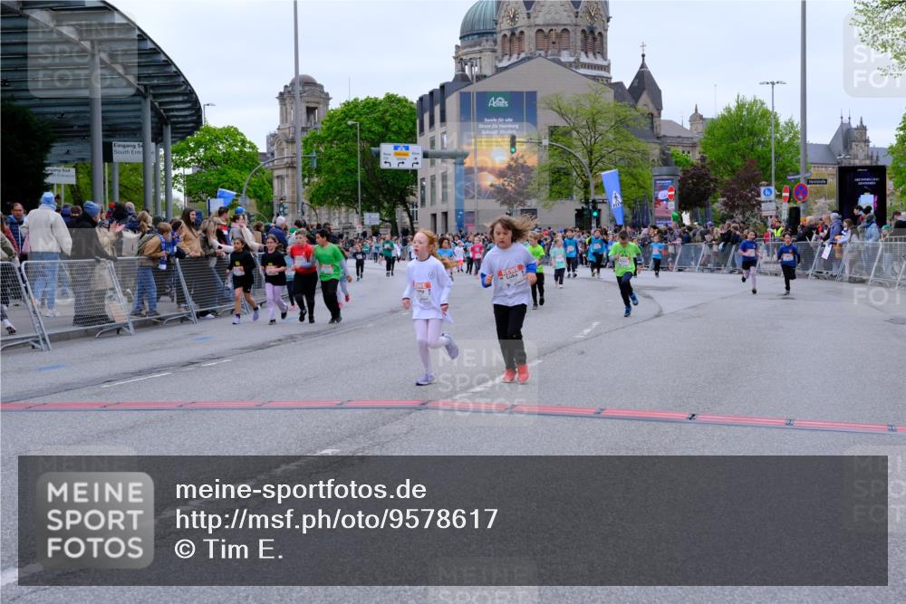 25.04.2026 - Das Zehntel Tim E. http://msf.ph/oto/9578617 25.04.2026 11:04:20 Ziel 5043, 5044, 5334, 5356, 5917, 5965, 6110, 6977, 6979, 7026, 7143, 7274, 7344, 7355, 7367, 7404, 7446, 7481, 7766, 8069 meine-sportfotos.de