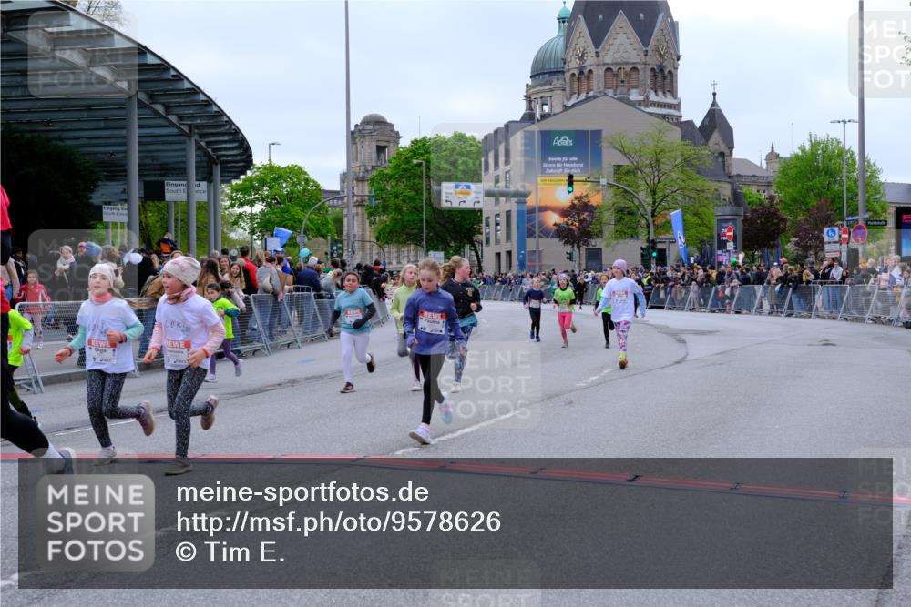 25.04.2026 - Das Zehntel Tim E. http://msf.ph/oto/9578626 25.04.2026 11:05:07 Ziel 5051, 5096, 5121, 5124, 5172, 6480, 6481, 6587, 6773, 6851, 7210, 7213, 7215, 7216, 7268, 7295, 7416, 7471, 7564, 7578, 7589, 7637, 7645 meine-sportfotos.de