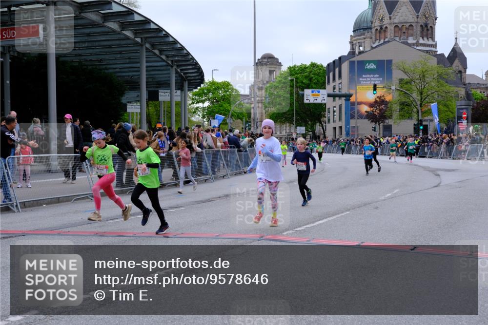 25.04.2026 - Das Zehntel Tim E. http://msf.ph/oto/9578646 25.04.2026 11:05:11 Ziel 5051, 5172, 6195, 6241, 6480, 6481, 6587, 6739, 6765, 7210, 7213, 7215, 7216, 7268, 7295, 7416, 7564, 7578, 7589, 7637, 7645 meine-sportfotos.de