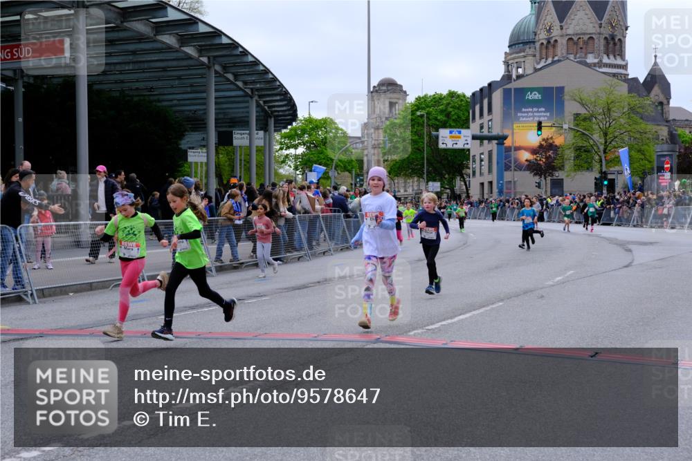 25.04.2026 - Das Zehntel Tim E. http://msf.ph/oto/9578647 25.04.2026 11:05:11 Ziel 5051, 5172, 6195, 6241, 6480, 6481, 6587, 6739, 6765, 7210, 7213, 7215, 7216, 7268, 7295, 7416, 7564, 7578, 7589, 7637, 7645 meine-sportfotos.de