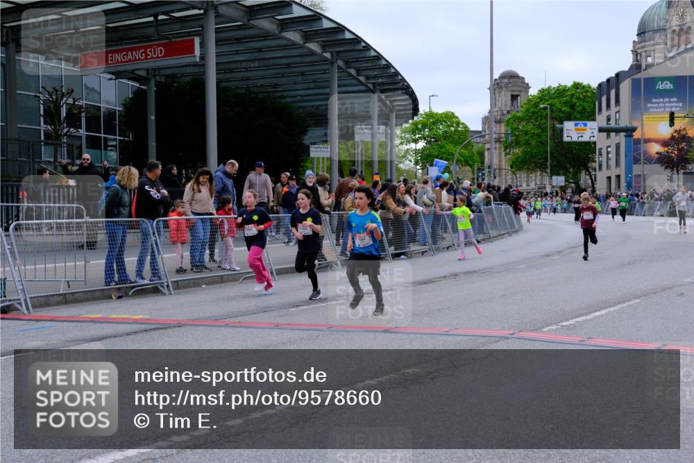 25.04.2026 - Das Zehntel Tim E. http://msf.ph/oto/9578660 25.04.2026 11:05:16 Ziel 5172, 6195, 6197, 6241, 6587, 6739, 6765, 7217, 7268, 7295, 7774, 7777 meine-sportfotos.de