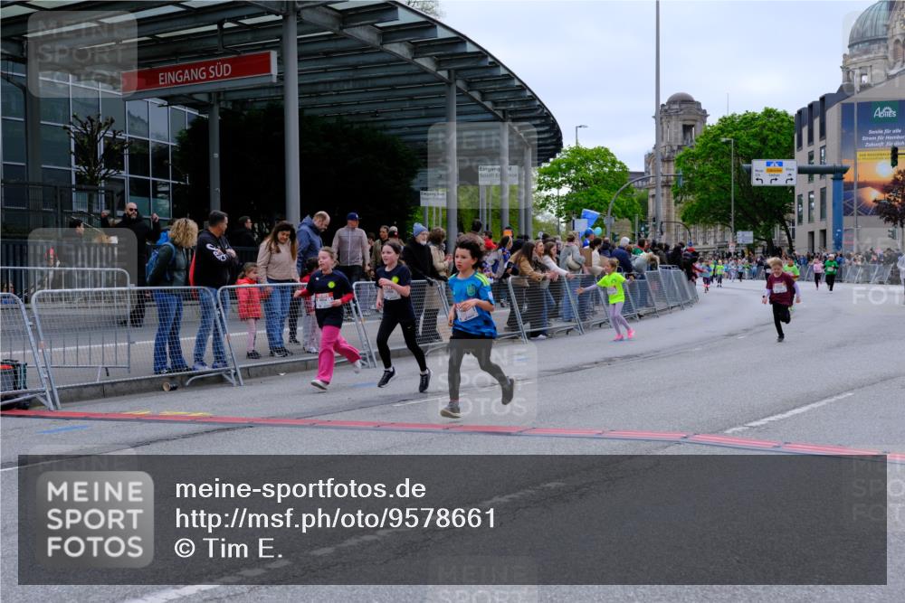 25.04.2026 - Das Zehntel Tim E. http://msf.ph/oto/9578661 25.04.2026 11:05:16 Ziel 5172, 6195, 6197, 6241, 6587, 6739, 6765, 7217, 7268, 7295, 7774, 7777 meine-sportfotos.de