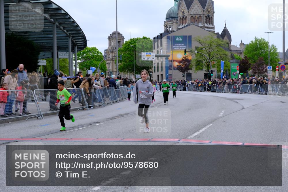 25.04.2026 - Das Zehntel Tim E. http://msf.ph/oto/9578680 25.04.2026 11:05:25 Ziel 5890, 6197, 6934, 7217, 7281, 7774, 7777, 18087 meine-sportfotos.de