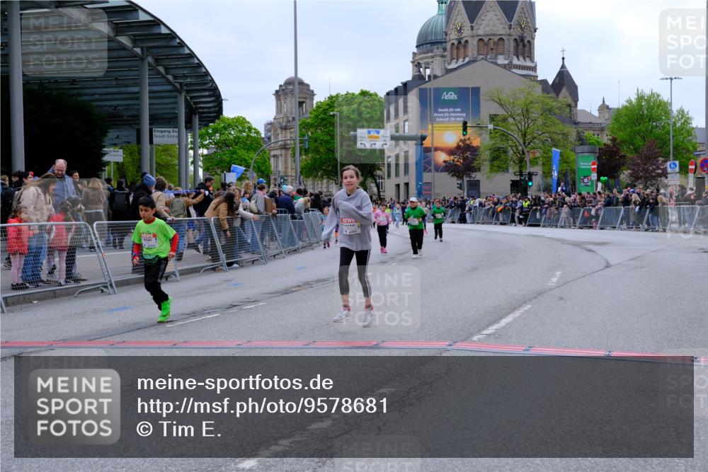 25.04.2026 - Das Zehntel Tim E. http://msf.ph/oto/9578681 25.04.2026 11:05:25 Ziel 5890, 6197, 6934, 7217, 7281, 7774, 7777, 18087 meine-sportfotos.de