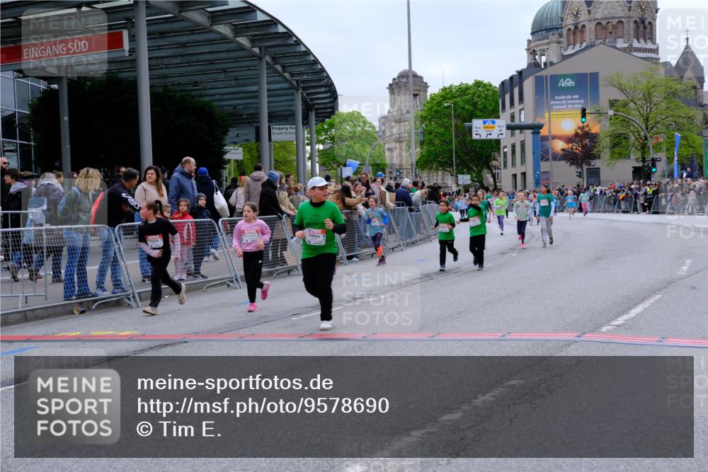 25.04.2026 - Das Zehntel Tim E. http://msf.ph/oto/9578690 25.04.2026 11:05:31 Ziel 5191, 5843, 5845, 5890, 6985, 7281, 7454, 7460, 7892, 7894, 7902, 18087 meine-sportfotos.de