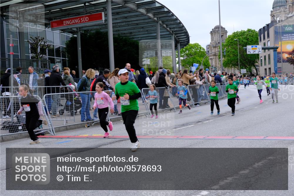 25.04.2026 - Das Zehntel Tim E. http://msf.ph/oto/9578693 25.04.2026 11:05:32 Ziel 5191, 5843, 5845, 5890, 6985, 7281, 7454, 7460, 7892, 7894, 7902, 18087 meine-sportfotos.de