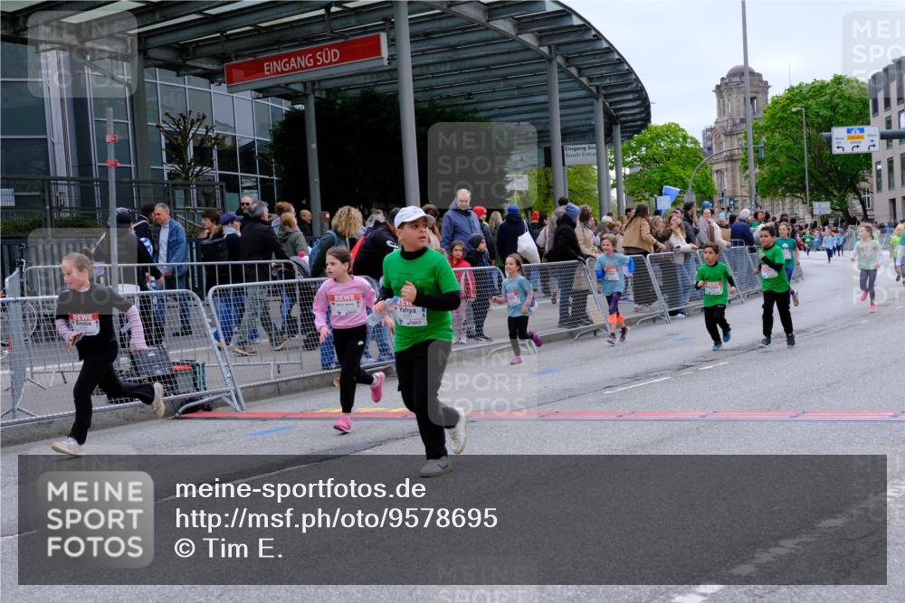 25.04.2026 - Das Zehntel Tim E. http://msf.ph/oto/9578695 25.04.2026 11:05:32 Ziel 5191, 5843, 5845, 5890, 6985, 7281, 7454, 7460, 7892, 7894, 7902, 18087 meine-sportfotos.de