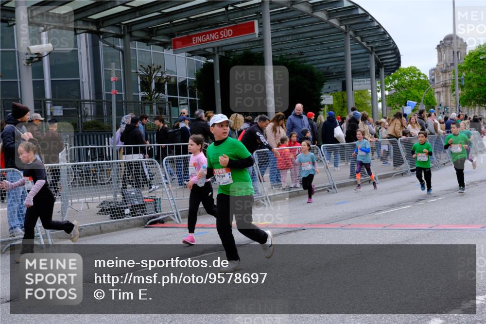 25.04.2026 - Das Zehntel Tim E. http://msf.ph/oto/9578697 25.04.2026 11:05:32 Ziel 5191, 5843, 5845, 5890, 6985, 7281, 7454, 7460, 7892, 7894, 7902, 18087 meine-sportfotos.de