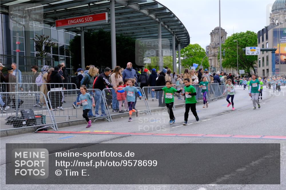 25.04.2026 - Das Zehntel Tim E. http://msf.ph/oto/9578699 25.04.2026 11:05:34 Ziel 5191, 5843, 5845, 5890, 6985, 7068, 7083, 7454, 7460, 7892, 7894, 7902 meine-sportfotos.de