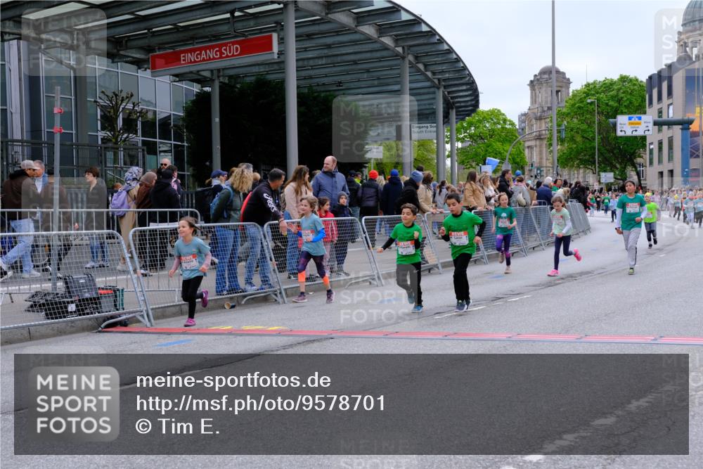 25.04.2026 - Das Zehntel Tim E. http://msf.ph/oto/9578701 25.04.2026 11:05:34 Ziel 5191, 5843, 5845, 5890, 6985, 7068, 7083, 7454, 7460, 7892, 7894, 7902 meine-sportfotos.de