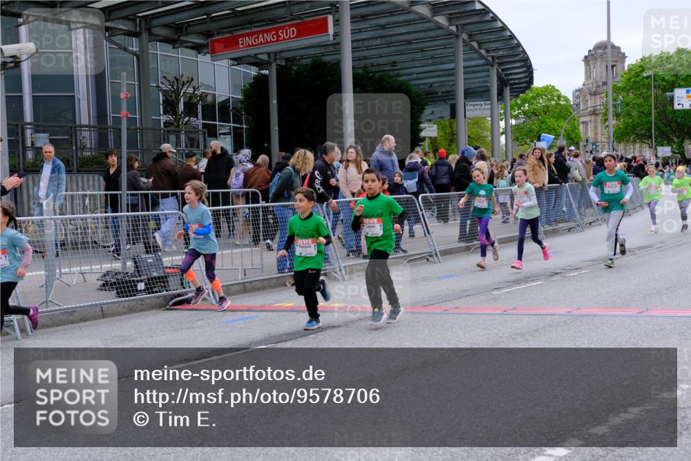 25.04.2026 - Das Zehntel Tim E. http://msf.ph/oto/9578706 25.04.2026 11:05:35 Ziel 5191, 5843, 5845, 5890, 6985, 7068, 7083, 7454, 7460, 7892, 7894, 7902 meine-sportfotos.de