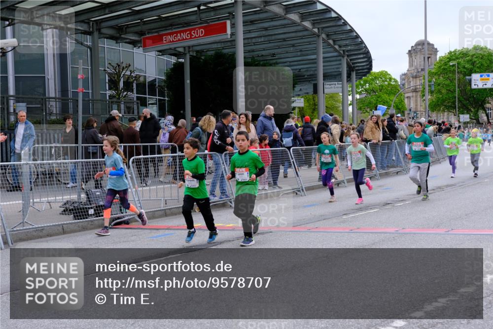 25.04.2026 - Das Zehntel Tim E. http://msf.ph/oto/9578707 25.04.2026 11:05:35 Ziel 5191, 5843, 5845, 5890, 6985, 7068, 7083, 7454, 7460, 7892, 7894, 7902 meine-sportfotos.de