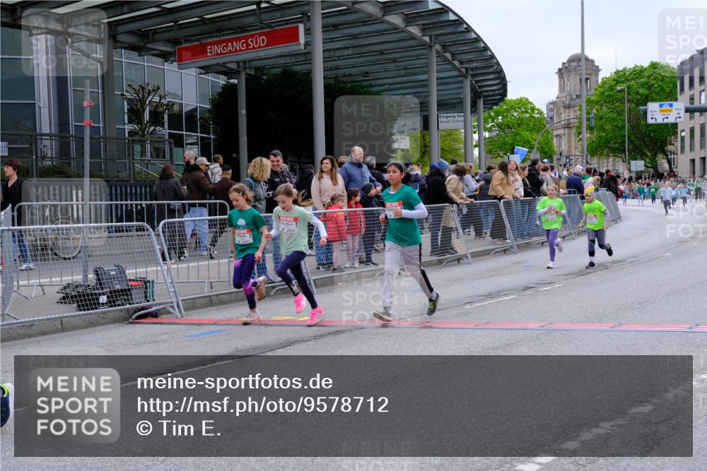 25.04.2026 - Das Zehntel Tim E. http://msf.ph/oto/9578712 25.04.2026 11:05:36 Ziel 5191, 5843, 5845, 5890, 6985, 7068, 7083, 7454, 7460, 7892, 7894, 7902 meine-sportfotos.de
