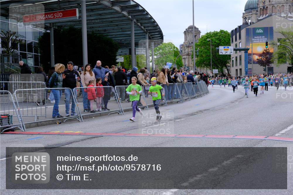 25.04.2026 - Das Zehntel Tim E. http://msf.ph/oto/9578716 25.04.2026 11:05:38 Ziel 5191, 5843, 5845, 6985, 7068, 7083, 7454, 7460, 7892, 7894, 7902 meine-sportfotos.de