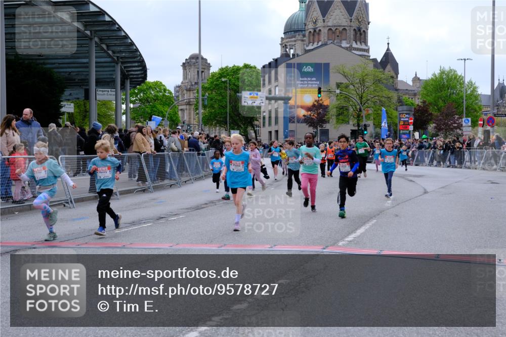 25.04.2026 - Das Zehntel Tim E. http://msf.ph/oto/9578727 25.04.2026 11:05:45 Ziel 5622, 5637, 5640, 5642, 5893, 5919, 6002, 6621, 6626, 6769, 6775, 7068, 7083, 7415, 7418, 7580, 7614 meine-sportfotos.de