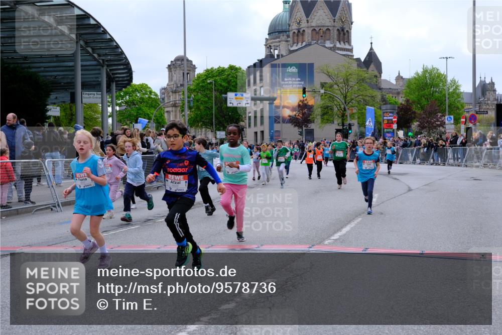 25.04.2026 - Das Zehntel Tim E. http://msf.ph/oto/9578736 25.04.2026 11:05:46 Ziel 5618, 5622, 5637, 5640, 5642, 5893, 5919, 6002, 6621, 6626, 6769, 6775, 7415, 7418, 7580, 7614, 7871 meine-sportfotos.de