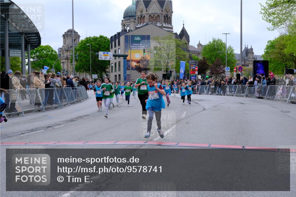 25.04.2026 - Das Zehntel Tim E. http://msf.ph/oto/9578741 25.04.2026 11:05:48 Ziel 5618, 5622, 5637, 5640, 5642, 5893, 5919, 6002, 6621, 6626, 6769, 6775, 7189, 7415, 7418, 7580, 7614, 7816, 7871 meine-sportfotos.de