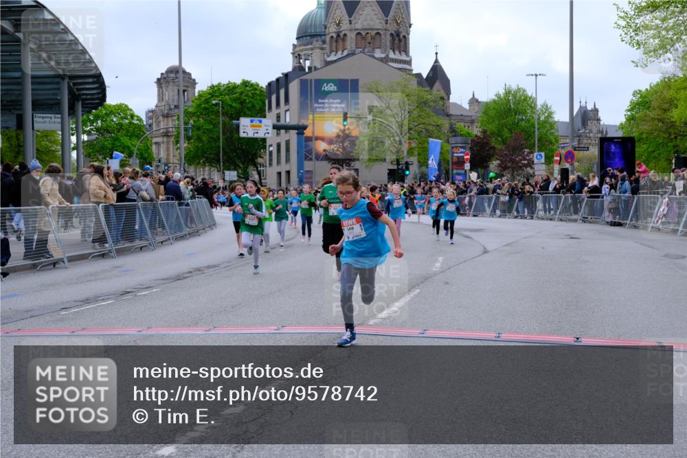 25.04.2026 - Das Zehntel Tim E. http://msf.ph/oto/9578742 25.04.2026 11:05:48 Ziel 5618, 5622, 5637, 5640, 5642, 5893, 5919, 6002, 6621, 6626, 6769, 6775, 7189, 7415, 7418, 7580, 7614, 7816, 7871 meine-sportfotos.de