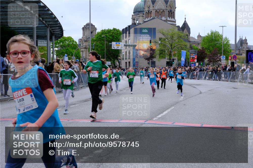 25.04.2026 - Das Zehntel Tim E. http://msf.ph/oto/9578745 25.04.2026 11:05:49 Ziel 5618, 5622, 5637, 5640, 5642, 5766, 5893, 5919, 6002, 6469, 6621, 6626, 6769, 6775, 7189, 7415, 7418, 7580, 7614, 7816, 7871 meine-sportfotos.de