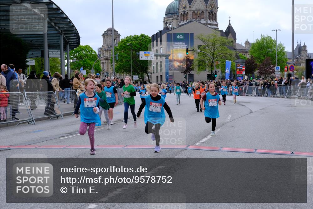 25.04.2026 - Das Zehntel Tim E. http://msf.ph/oto/9578752 25.04.2026 11:05:51 Ziel 5607, 5618, 5620, 5622, 5637, 5640, 5642, 5766, 5893, 5919, 6002, 6469, 6621, 6626, 6769, 6775, 6796, 6807, 7189, 7353, 7354, 7415, 7418, 7580, 7614, 7816, 7871 meine-sportfotos.de