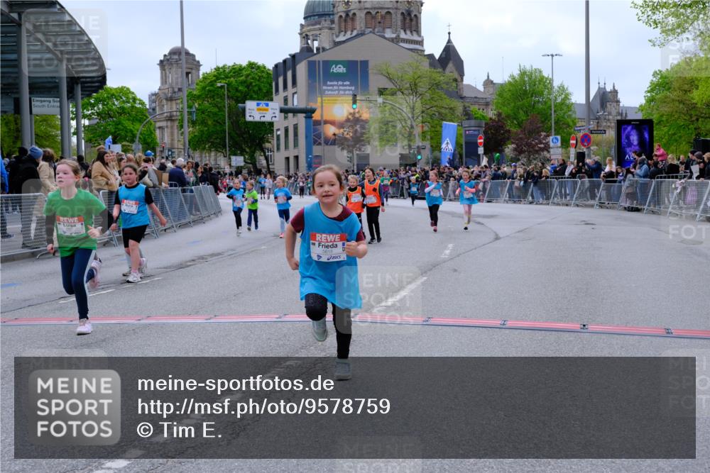 25.04.2026 - Das Zehntel Tim E. http://msf.ph/oto/9578759 25.04.2026 11:05:52 Ziel 5607, 5618, 5620, 5622, 5637, 5640, 5642, 5766, 5893, 5919, 6002, 6469, 6621, 6626, 6769, 6775, 6796, 6807, 7189, 7353, 7354, 7580, 7614, 7816, 7871 meine-sportfotos.de